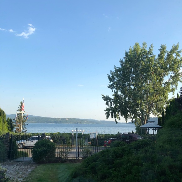 Meet your Posher, Steven - Picture 1 of 1